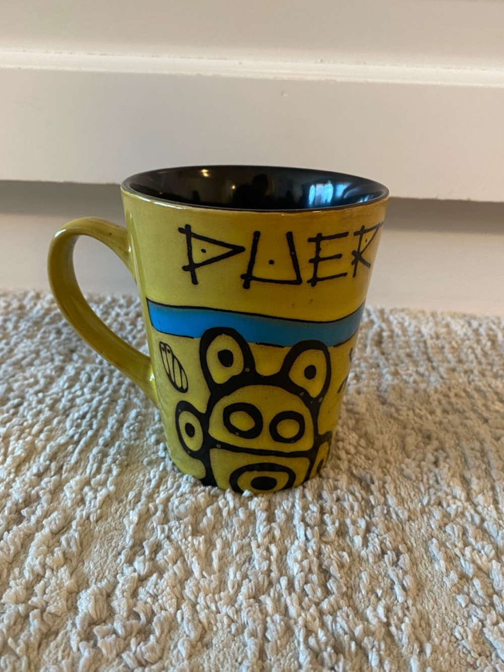 Puerto Rico Ceramic Coqui Taino Sun Coffee Mug Cup 12oz Yellow Black Blue